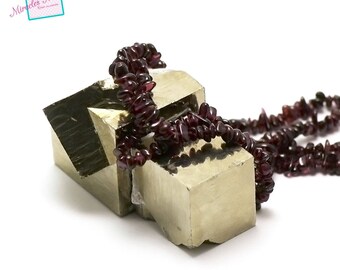 Garnet beads 20 "chips", natural stone