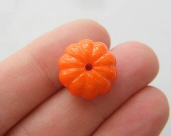 20 Pumpkin beads 15 x 9mm B153