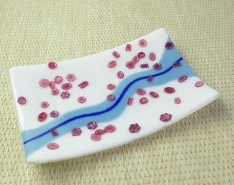 Virus Structure Data  Graph Fused Glass Dish