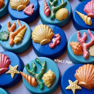 Buyer photo Amanda Chakbazof, who reviewed this item with the Etsy app for iPhone.