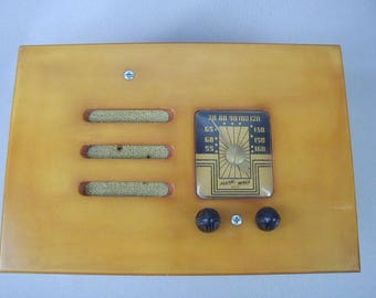 Early Bakelite Wall Mount Radio, Flush Mount, Butterscotch Bakelite, Tube Radio, Very Rare Radio, In-Wall Mount