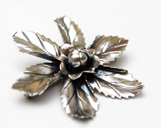 Sterling Flower Brooch - Silver Floral - Vintage Art Nouveau - signed Hand made - Floral Pin