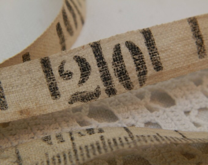 Antique 19 th French Century Brass 10 Meter Retractable Tape Measure, Metal Measuring Instrument from France, Wind Up, Retro Brocante Decor Antique 19 th French Century Brass 10 Meter Retractable Tape Measure, Metal Measuring Instrument from France, Wind Up, Retro Brocante Decor