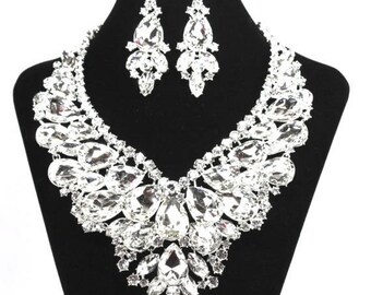 SALE SALE Crystal Necklace Set, Bridal Statement Necklace, Crystal Wedding Necklace, Crystal Evening Necklace ~ E 135