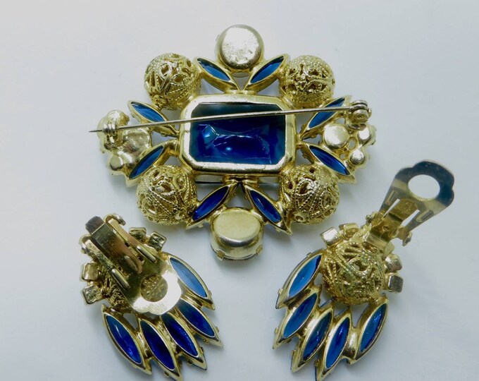 Juliana Brooch Set, Vintage Rhinestone Pin, Clip Earrings, Juliana Demi Parure, Verified D & E, Vintage Juliana Jewelry Set