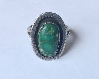 vintage sterling and green turquoise ring, size 6.5