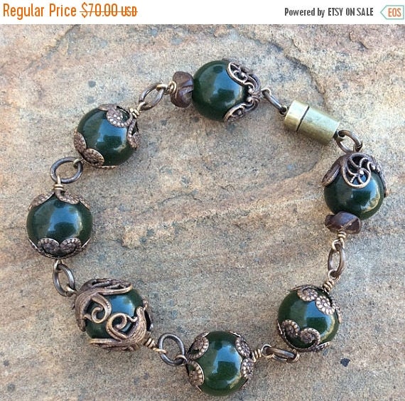 Sale Green Jade and Brass Bracelet with magnetic closure