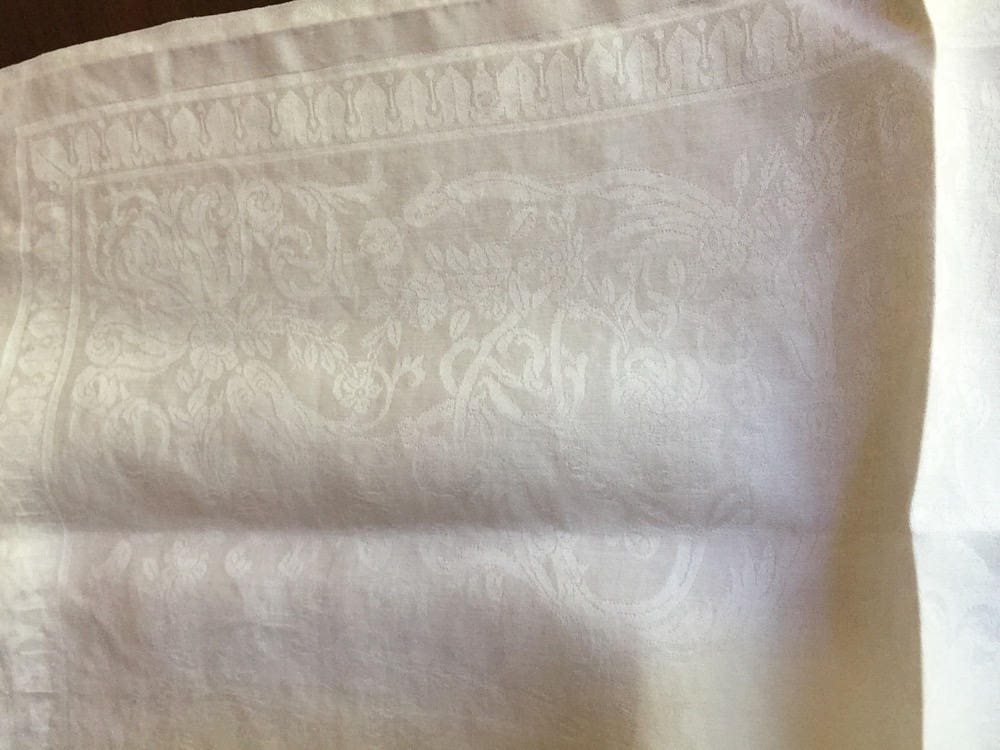 6 White Damask Napkins, Large Irish Linen Double Damask Napkins