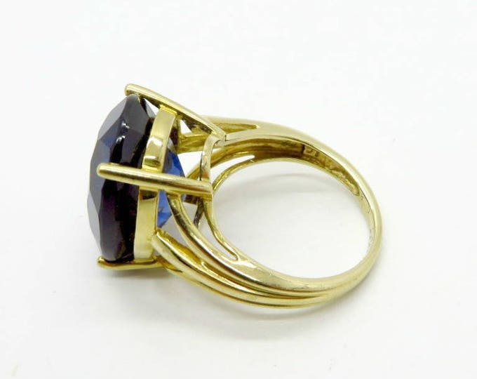 Vintage Blue Spinel Solitaire Ring, 10K Gold Synthetic Spinel Ring, Sapphire Blue Statement Ring, Engagement Ring, Size 4 Vintage Blue Spinel Solitaire Ring, 10K Gold Synthetic Spinel Ring, Sapphire Blue Statement Ring, Engagement Ring, Size 4