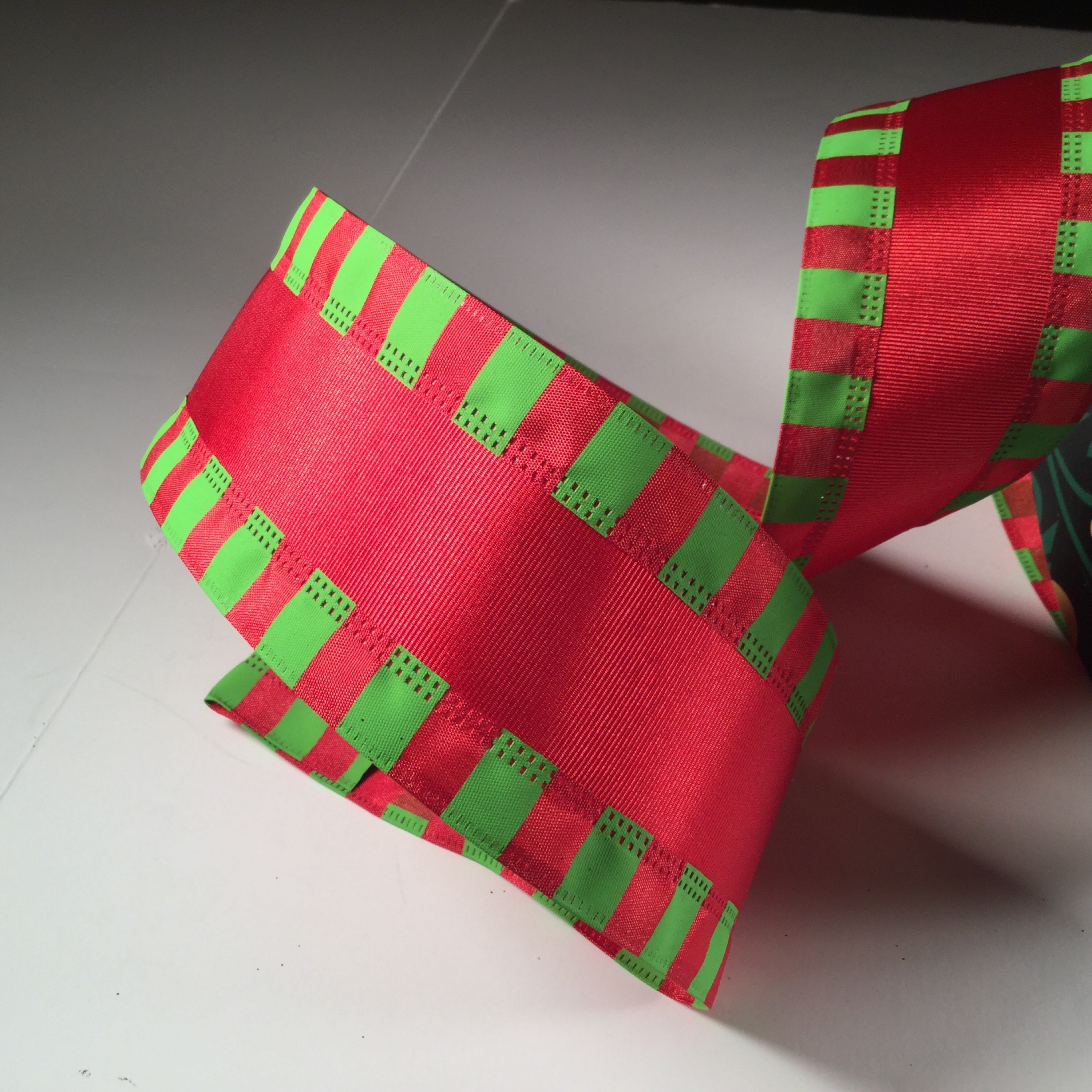 Red And Green Christmas Ribbon Wired Ribbon For Bows Gift Wrapping Christmas Wired Ribbon