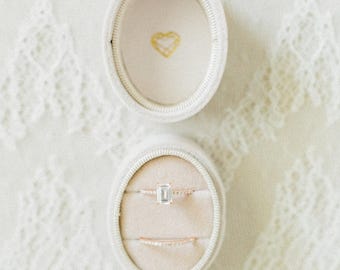 VELVET RING box, wedding rings box, french ring box, vintage velvet ring box, engagement wedding ring box, vintage style, gift for mrs. ring