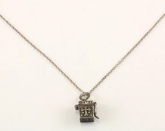 Vintage Locket Prayer Box Pendant Necklace 925 Sterling Silver NC 920