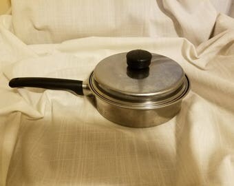 Vintage 1950's Eternal Cookware Stainless Steel 2 Qt Sauce Pan W/ Lid