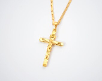 Gold Cross Necklace / Cross Pendant Necklace