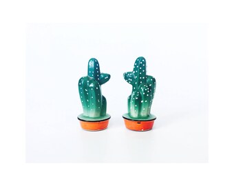 Vintage Ceramic Cactus Salt and Pepper Shakers / Japan
