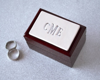 Personalized Double Ring Box or Ring Bearer Box - Rosewood Finish - Text Available in Different Colors