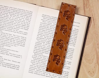Elephant Bookmark, Leather Bookmark, Elephant Lovers Gift, 3rd Anniversary Gift For Wife, Elephant Bookmarker, Leather Gift For Friend ECM99