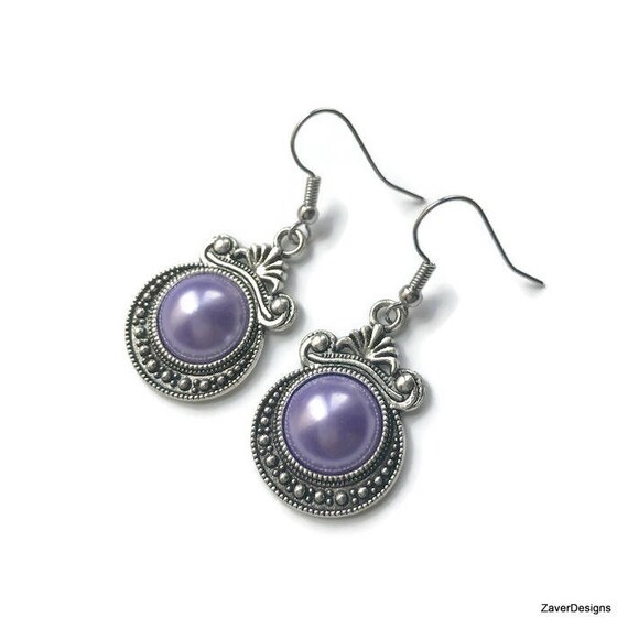 Purple Pearl Earrings Lilac Dangle Earrings Violet Earrings