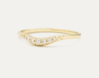 DAINTY DIAMOND RING main image 1