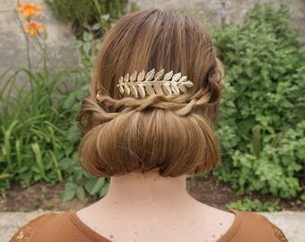 Golden Leaf Clip, Laurel Leaf Bobby Pin, Gold Laurel Leaf Hair Clip, Grecian Hair Bridal Accessories, Golden hair Clip, Bridemaids gift