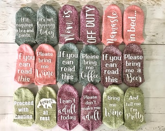 Funny Socks, If you can read this socks, Wine Socks, Beer Socks, Mom Socks, Birthday Gift, Stocking Stuffer, Gag Gift, Mama Bear Socks