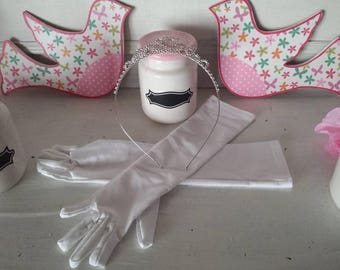 Crown rhinestone + kid gloves