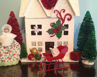 Pemberley Cottage, Pride and Prejudice, Pemberley, Elizabeth Bennet, Glitter House, Putz House, Christmas House, Christmas Decor