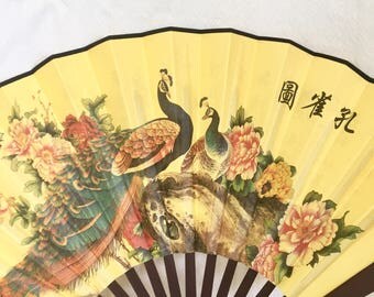 Beautiful Vintage Asian Fan