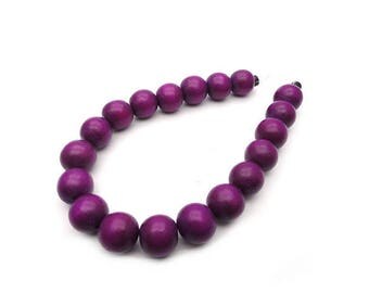 10 Prune o12mm round wood beads