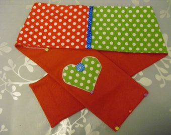 Pretty little girl, fleece scarf!