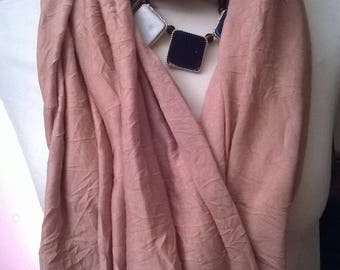Viscose scarf ruffled beige