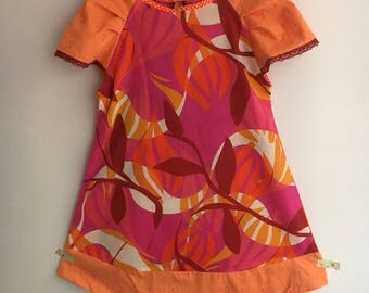 Very light and colorful dress.