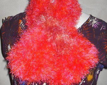 Echarpe fausse fourrure rose-orange