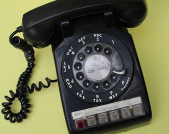 VINTAGE black rotary phone with MULTIPLE LINES