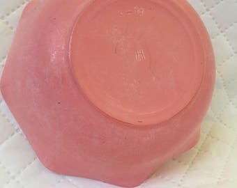 hazel atlas, Pink Crinoline, berry bowl, faded