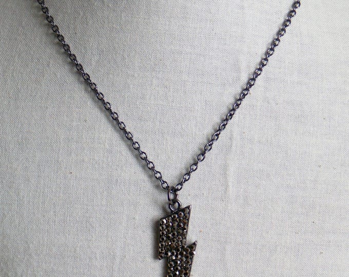 Lightening Bolt Necklace Gunmetal TCB Necklace Superstar Goth Jewelry Boho Elvis Black Rhinestone Simple Necklace