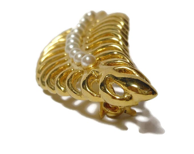 Pearl leaf brooch, white faux pearls form the stem of the open work, gold plated pin, leaves fern glossy