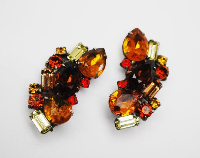 Rhinestone Climbing earrings - Amber brown yellow Orange crystal - Fall autumn colors -Mid century large clip on earrings