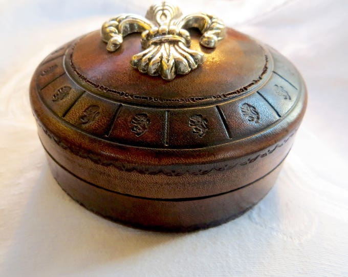 Vintage Fleur De Lis Trinket Box, Leather Vanity Box Gold Fleur De Lis Lid Jewelry Keepsake Box , Vintage Vanity