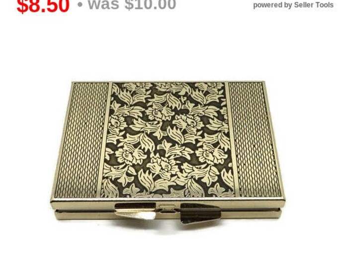 ON SALE! Vintage Mirrored Compact, Black & Gold Makeup Case, Eye Makeup Compact, Flowered Compact, Collectible Compact, Eye Shadow Case