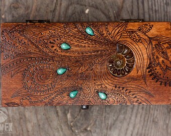 box, wooden box, jewelry box, engraved wooden box, custom box, keepsake box, vintage jewelry box, casket, chest, ammonite, floral ornament