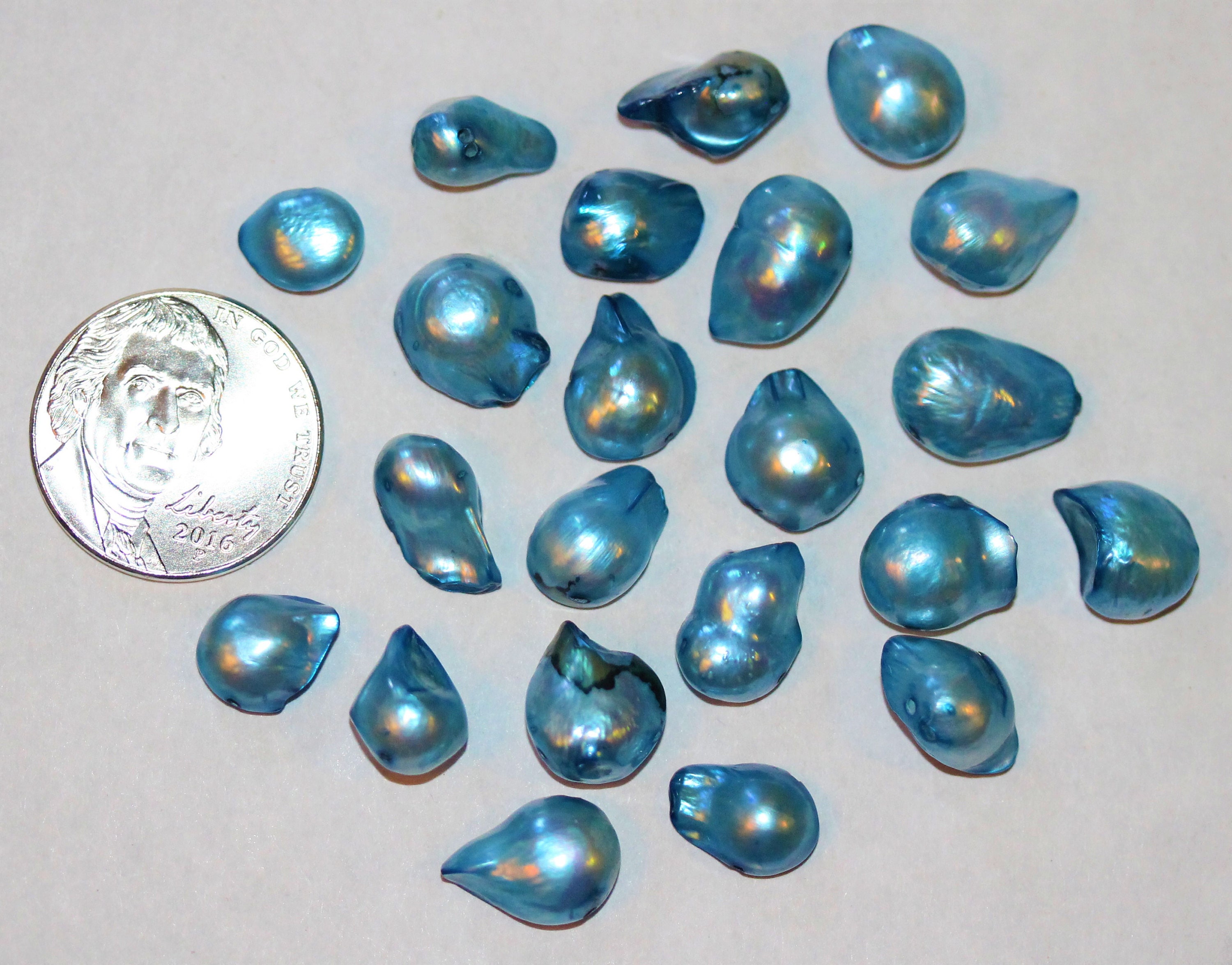 22 New Natural Metallic Bright Blue Freshwater Pearls Beads w/