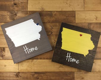 Pick Colors, Iowa Wood Sign, Iowa State Sign, Hand Painted, Iowa decor, Iowa art, Iowa sign, State Guest Book, Iowa plaque