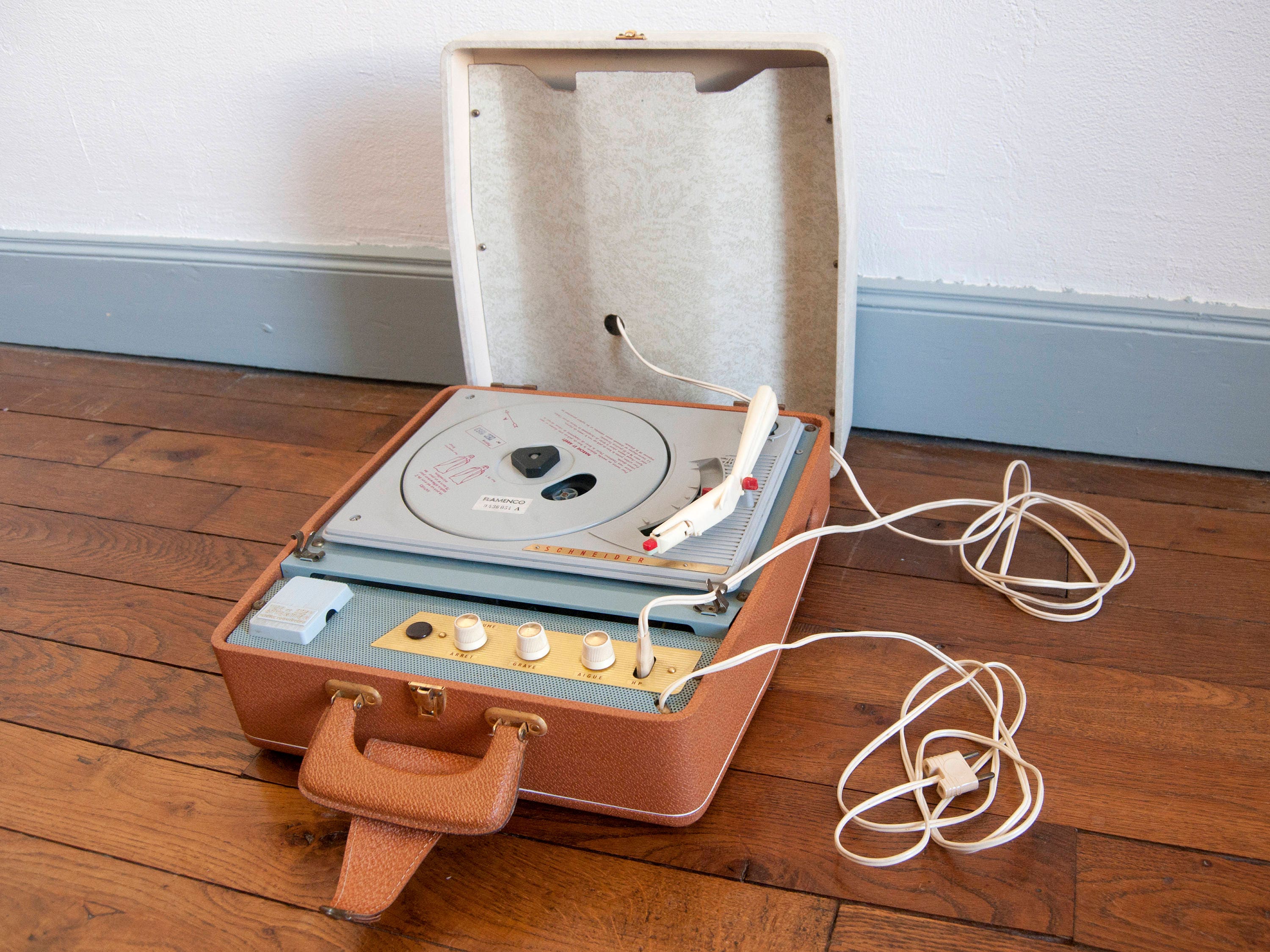 tourne disque schneider tourne disque schneider