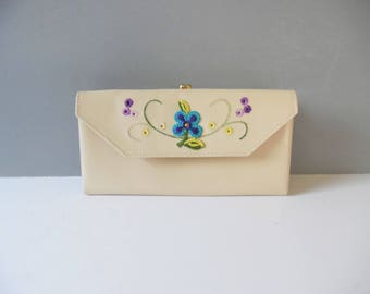 Vintage floral wallet Vintage Princess Gardner Wallet Mid Century Wallet Vintage Leather Wallet Vintage Wallet Vintage embroidered Wallet