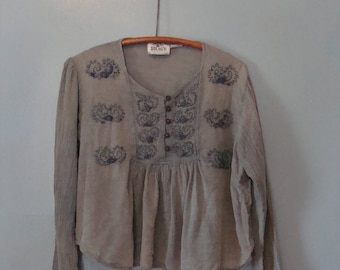 Vintage Peasant Top 90's does 70's Embroidered Blue Gray Long Sleeve Flowy Babydoll India Gauzy Cotton 1990's Boho Bohemian Gypsy Hippie
