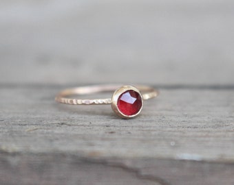 14 k Gold Ruby Ring