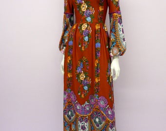 Eur 34 / US 4 / UK 6 // Vintage 70's full length dark orange floral bohemian dress // boho // maxi // seventies