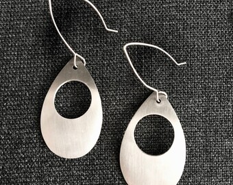 Mod Oval Sterling Silver Earrings