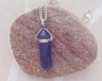 Birthstone Crystal Point Necklace, Lapis Lazuli, Healing Crystal Necklace, Healing Point Necklace, Throat Chakra, September Birthstone, uk.